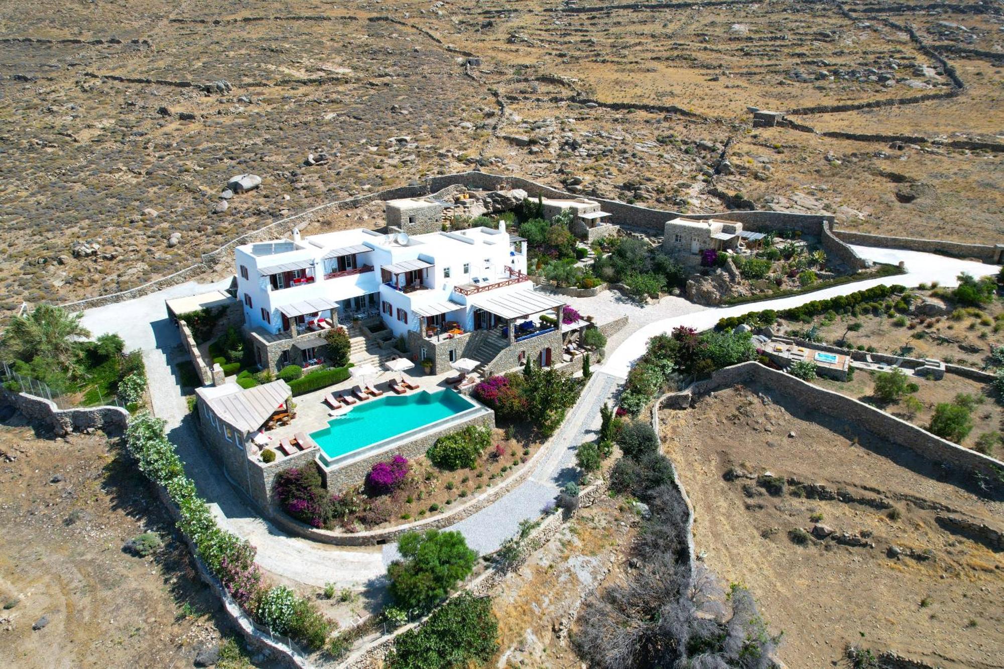 Villa Nautilia - Luxury Suites And Cottages Kalafatis Luaran gambar